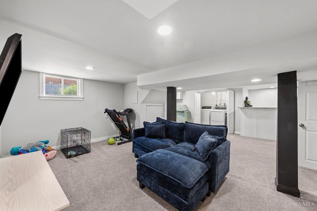191 Sturgis Avenue, Cincinnati, OH 45217