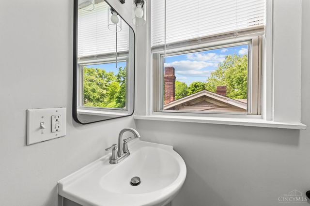 191 Sturgis Avenue, Cincinnati, OH 45217