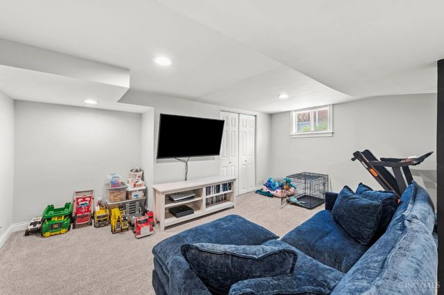 191 Sturgis Avenue, Cincinnati, OH 45217