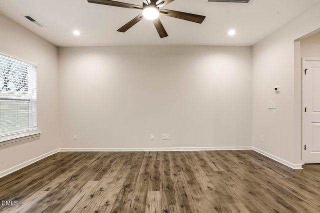 156 Willow Green Drive, Clayton, NC 27527