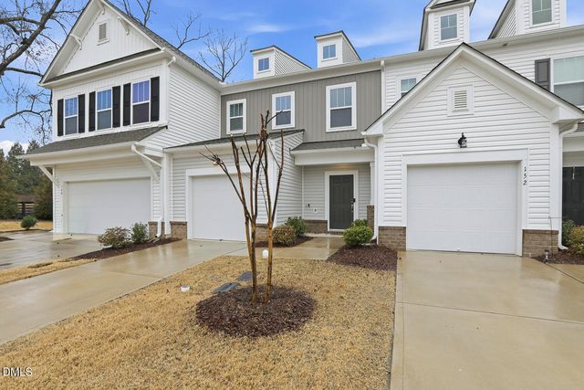 156 Willow Green Drive, Clayton, NC 27527