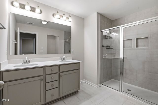 156 Willow Green Drive, Clayton, NC 27527