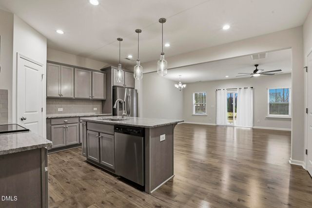 156 Willow Green Drive, Clayton, NC 27527