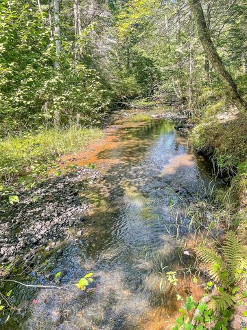 5190 Koenen Rd, South Range, WI 54874