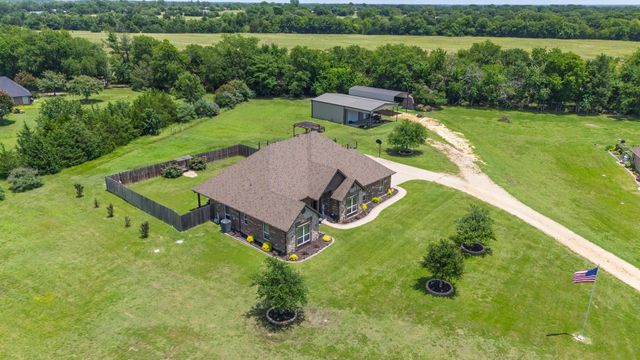 105 Holly Drive, Cooper, TX 75432