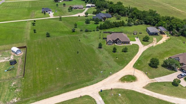 105 Holly Drive, Cooper, TX 75432
