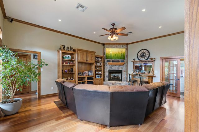 105 Holly Drive, Cooper, TX 75432