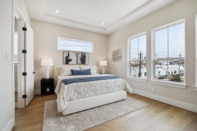 2216 Dennis Street, Houston, TX 77004