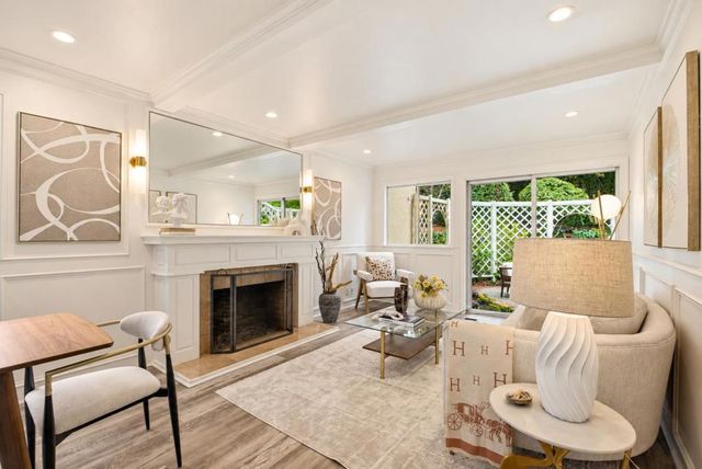 600 Pennsylvania Avenue 1, Los Gatos, CA 95030