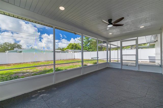 1673 CAMBRIDGE DRIVE, Clearwater, FL 33756