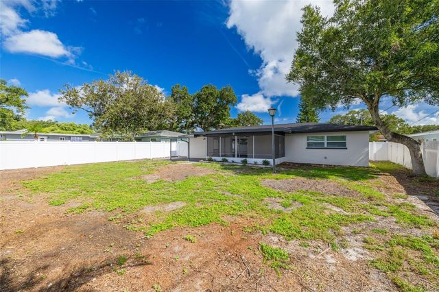 1673 CAMBRIDGE DRIVE, Clearwater, FL 33756