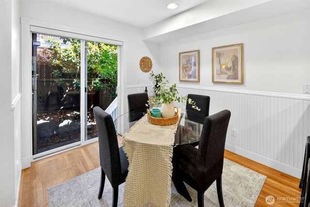 402 Aloha Street, Seattle, WA 98109