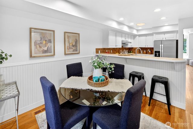 402 Aloha Street, Seattle, WA 98109