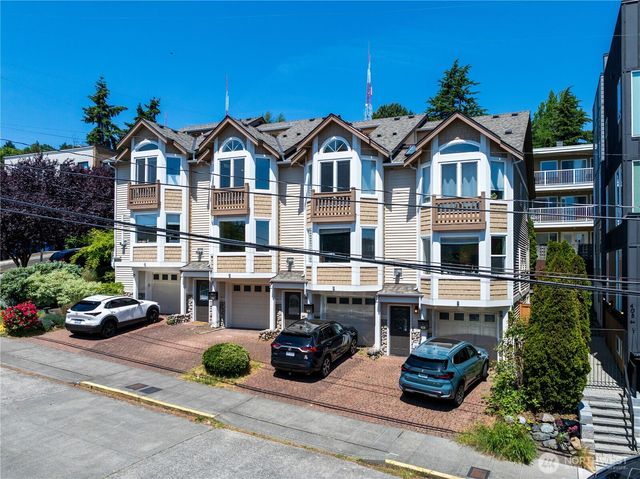 402 Aloha Street, Seattle, WA 98109