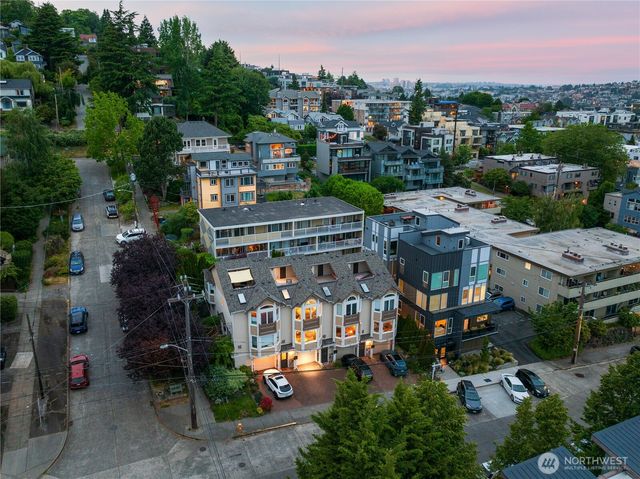 402 Aloha Street, Seattle, WA 98109