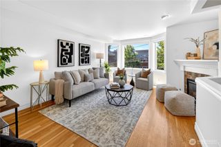 402 Aloha Street, Seattle, WA 98109