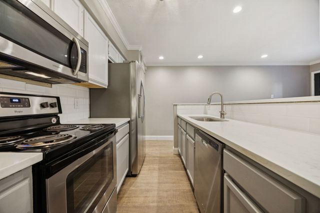 4411 Gilbert Avenue 12, Dallas, TX 75219