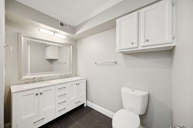 4411 Gilbert Avenue 12, Dallas, TX 75219