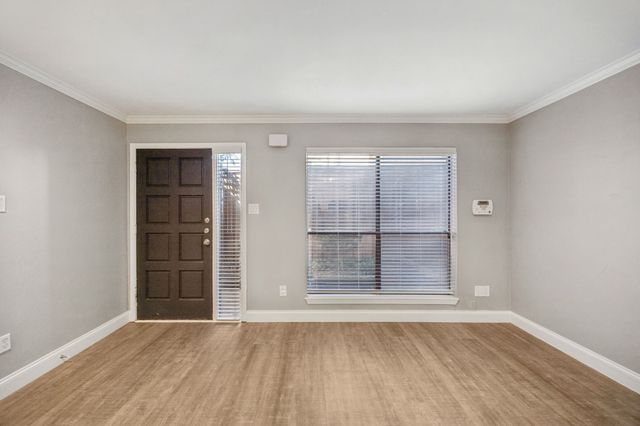 4411 Gilbert Avenue 12, Dallas, TX 75219