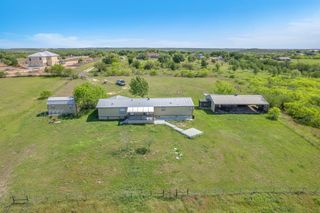 163 Irmas Dr DR, Lockhart, TX 78644