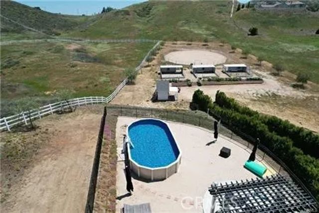 36475 Avenida La Cresta, Murrieta, CA 92562