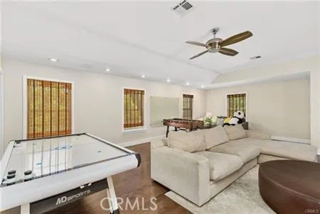 36475 Avenida La Cresta, Murrieta, CA 92562