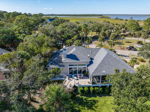 11 River Club Dr, Fripp Island, SC 29920