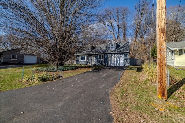 114 Bel Air Dr Drive, Cicero, NY 13215