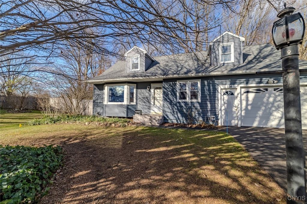 114 Bel Air Dr Drive, Cicero, NY 13215