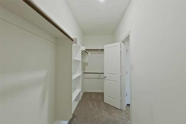 260 Jenkinson Drive, Fate, TX 75189