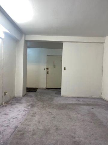 89-15 Parsons Blvd 6D, Jamaica, NY 11432