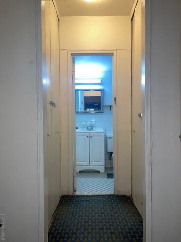 89-15 Parsons Blvd 6D, Jamaica, NY 11432