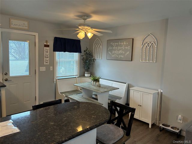 34 Beach Street, West Islip, NY 11795