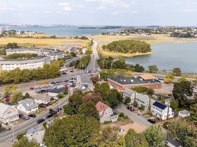 25 Hummock Road, Quincy, MA 02171