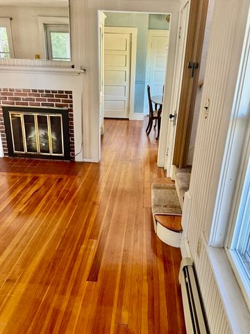 25 Hummock Road, Quincy, MA 02171