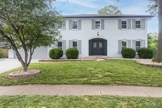 15506 Chequer Drive, Chesterfield, MO 63017