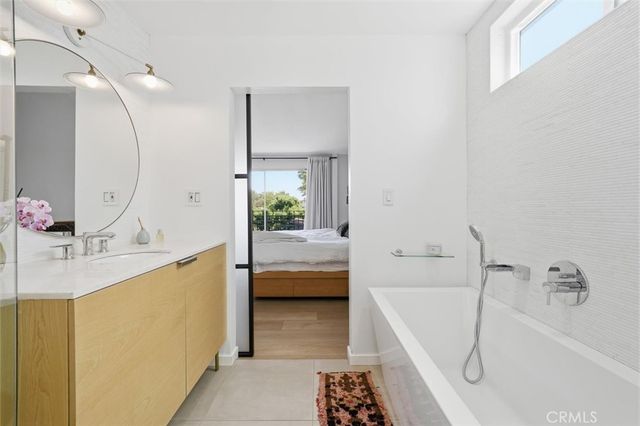1720 Voorhees, Manhattan Beach, CA 90266
