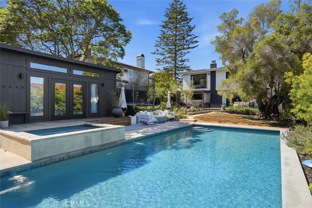 1720 Voorhees, Manhattan Beach, CA 90266