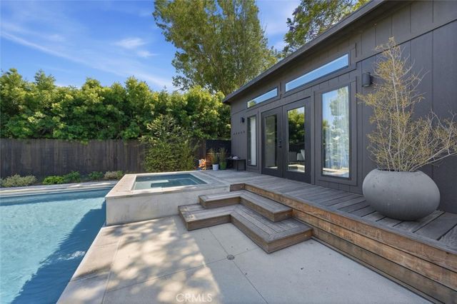1720 Voorhees, Manhattan Beach, CA 90266