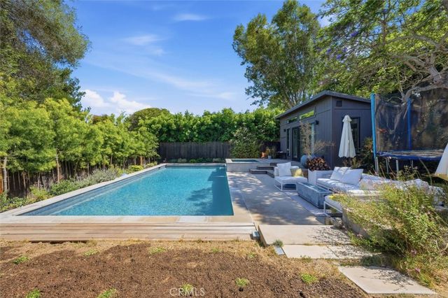 1720 Voorhees, Manhattan Beach, CA 90266