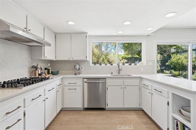 1720 Voorhees, Manhattan Beach, CA 90266