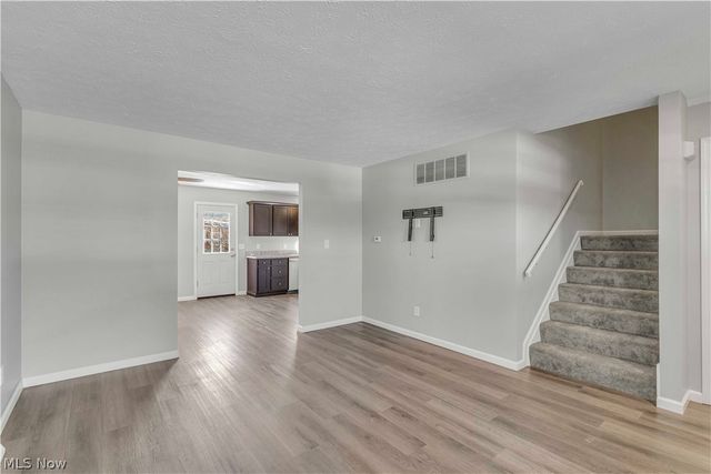 38145 French Creek Road, Avon, OH 44011