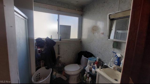 1421 Elder Avenue, Akron, OH 44301