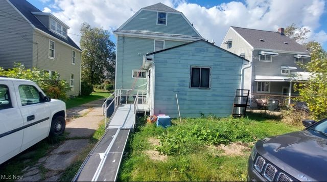 1421 Elder Avenue, Akron, OH 44301