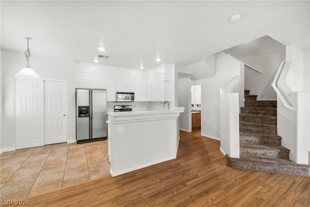 1596 Rusty Ridge Lane, Henderson, NV 89002