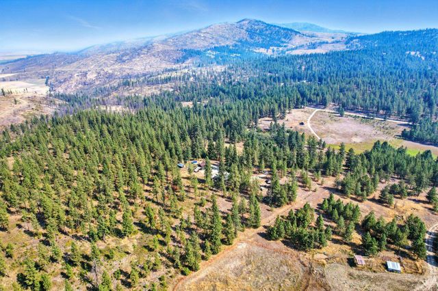 5344 Happy Hill Rd, Tumtum, WA 99034