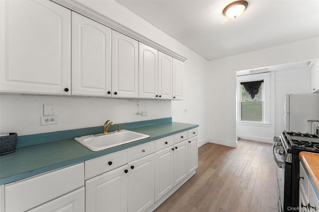 2020 Continental Avenue, Bronx, NY 10461
