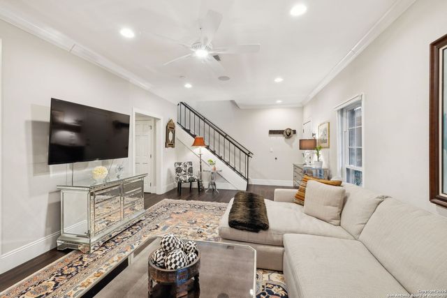 7731 BROADWAY A10, San Antonio, TX 78209