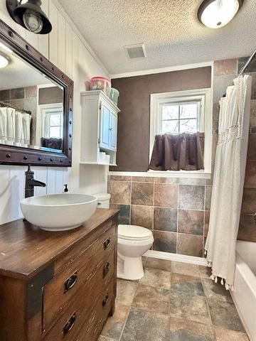 636 SYDNEY BENDER LN, Collierville, TN 38017