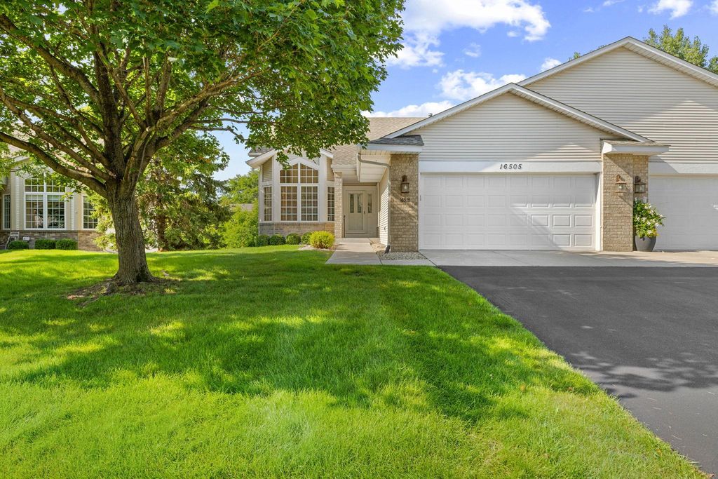 16505 42nd Avenue N, Plymouth, MN 55446 — exterior